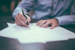Reidellawfirm.com | What is the Difference Between a Franchise Agreement and a Master Franchise?